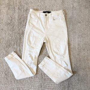 Hollister White High-Rise Crop Jeans